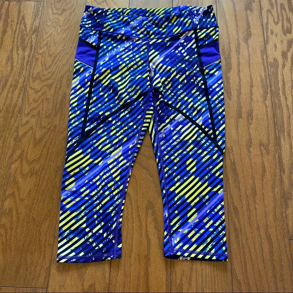 Athleta Radical Stride and Relay Carpi Leggings